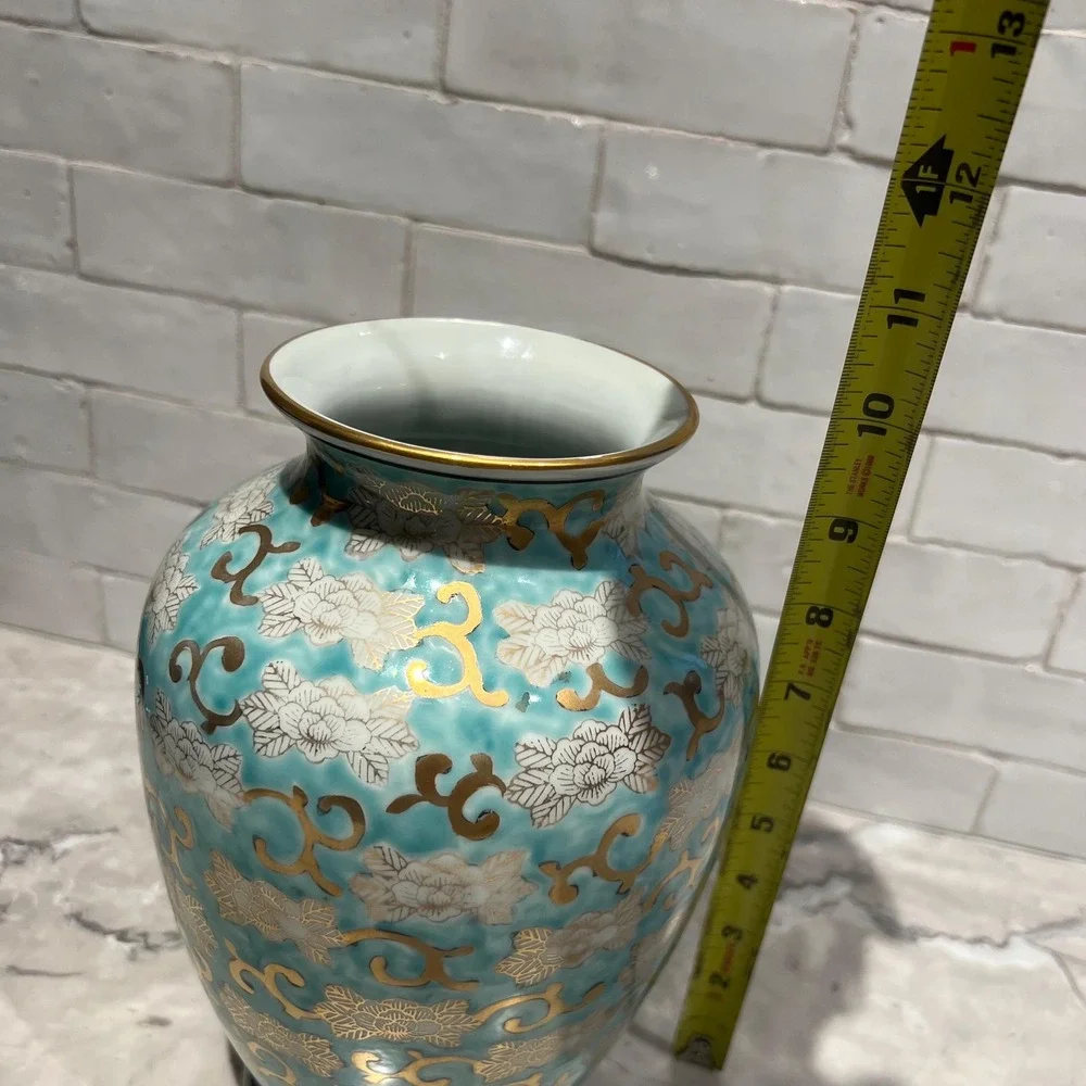 Vintage Imari‎ Japanese Handpainted Vase